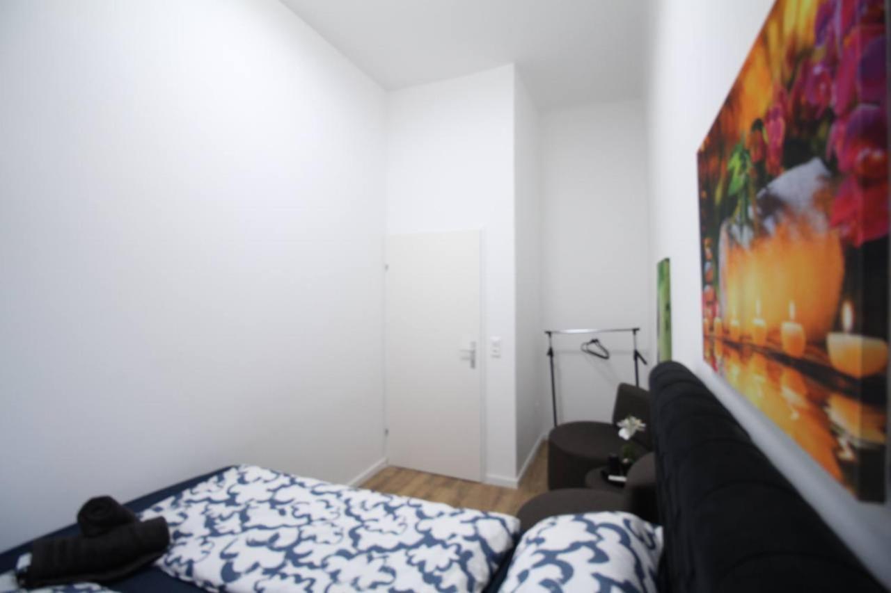 Modern Double Room Js B Wina Bagian luar foto
